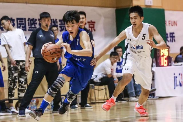  尼斯青训小将替补绝杀，助球队险胜强敌  